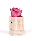 Rose éternelle dans son écrin carré personnalisé