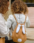 sac a dos bebe personnalisable lapin en nid d'abeille