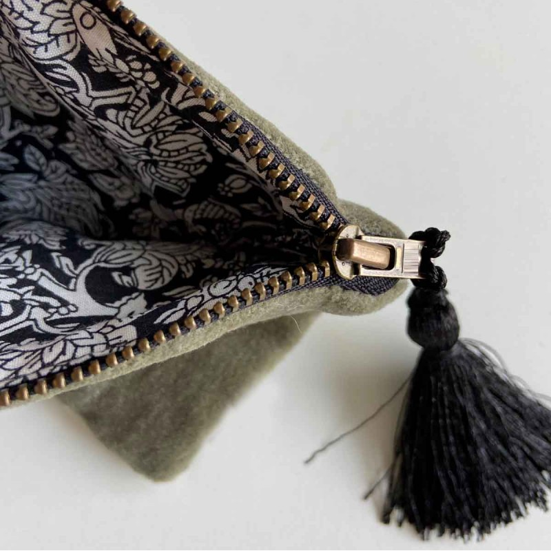 Pochette en velours personnalisée - Cadeau Baptême - Cadeau Communion
