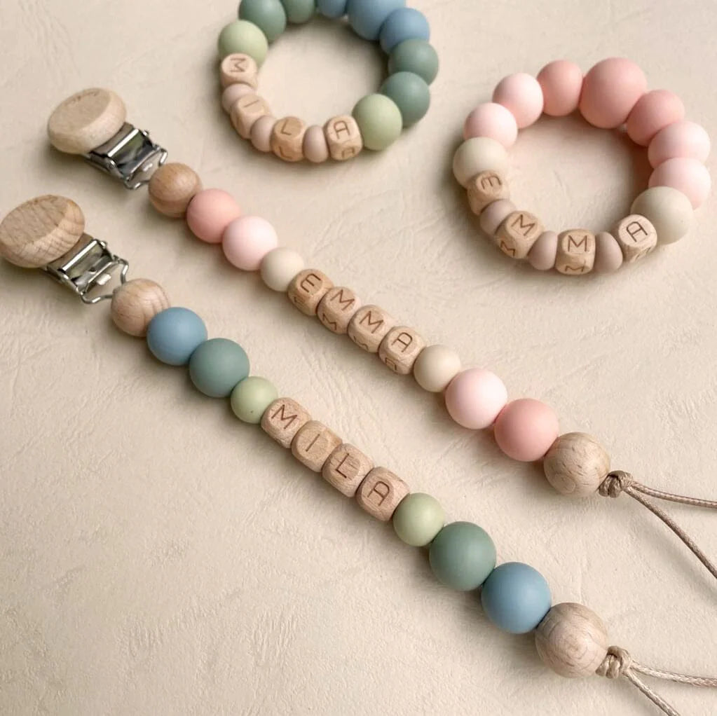 Personalized pacifier clip - Beech &amp;amp; Silicone model