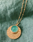 Personalized hammered medal and fine stone necklace - Beaded chain - Gold plated