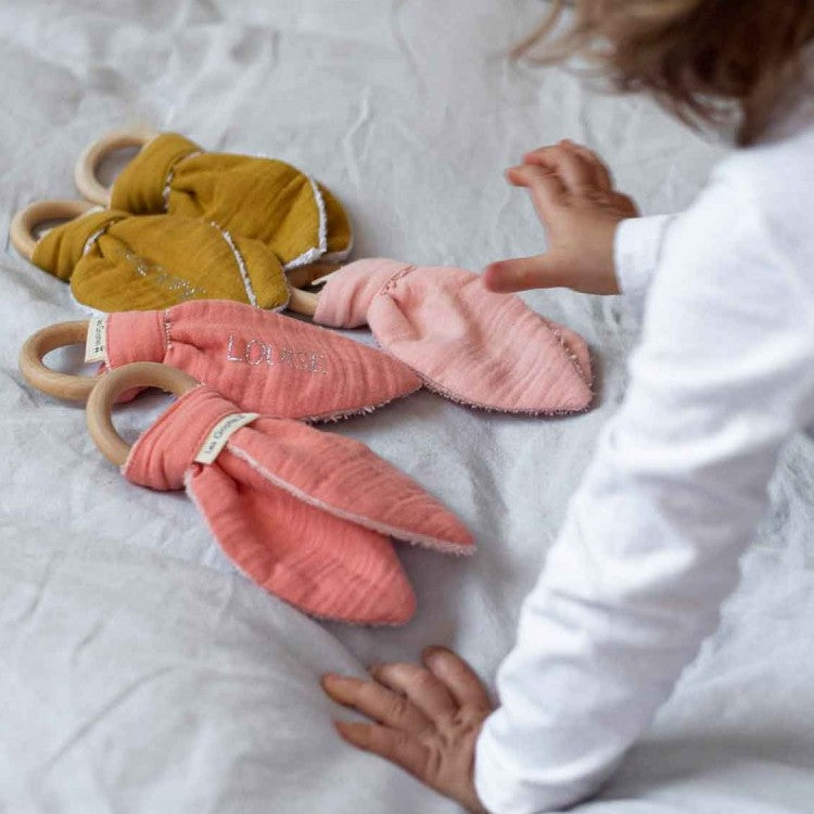 Anneau de dentition bébé personnalisé - Bois naturel & Coton