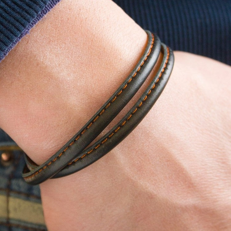 Men&#39;s steel and leather bracelet - Topstitched